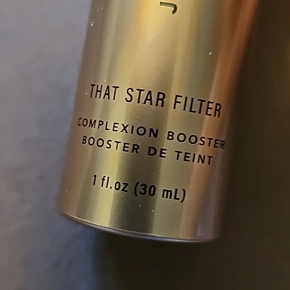 JLO BEAUTY That Star Filter Complexion Booster Color: Rose Gold - Picture 5 of 5